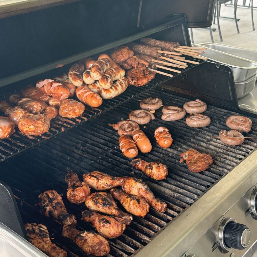 Buffet Grill am Frühsommerfest (2)